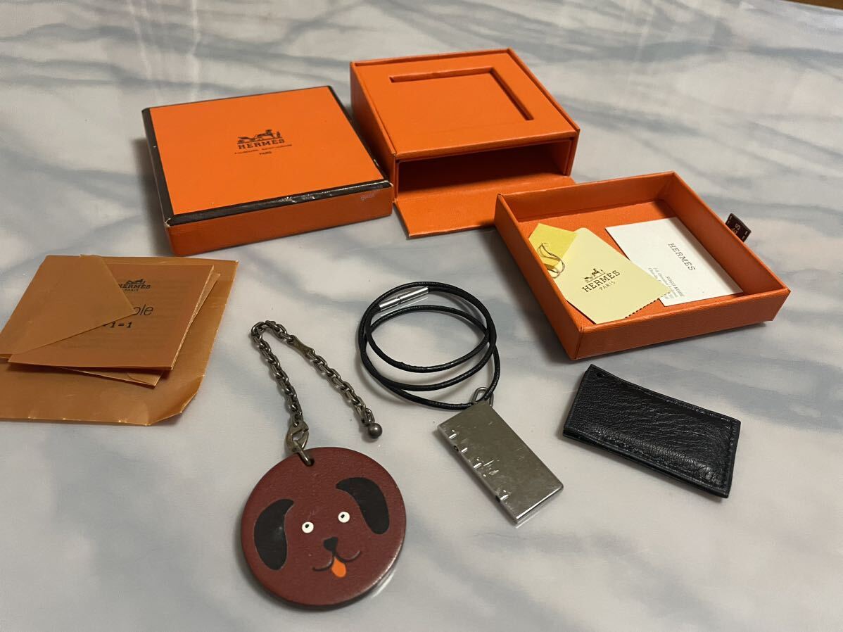  Hermes HERMES кожа собака очарование колье 2 позиций комплект с коробкой 