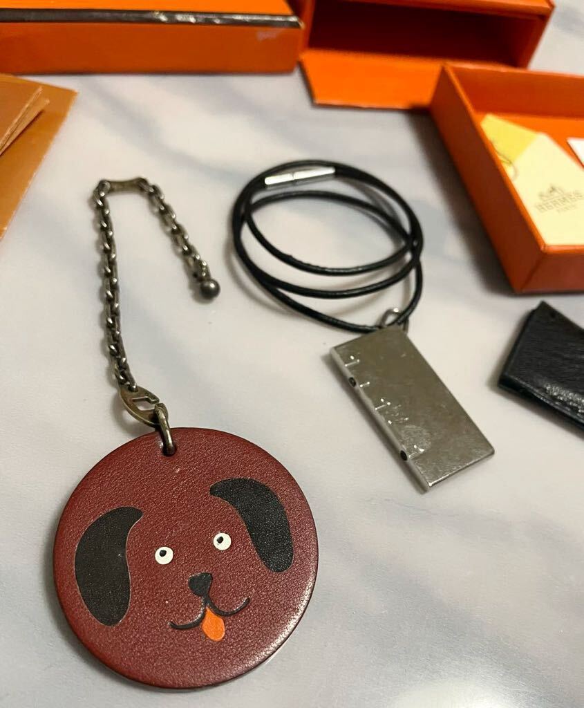  Hermes HERMES кожа собака очарование колье 2 позиций комплект с коробкой 