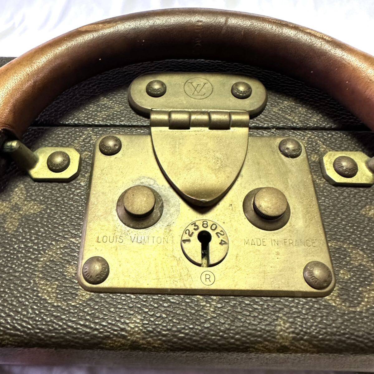 希少 Louis Vuitton ルイヴィトン コトヴィル40 プレジデント 希少 Louis Vuitton ルイヴィトン コトヴィル40 プレジデント