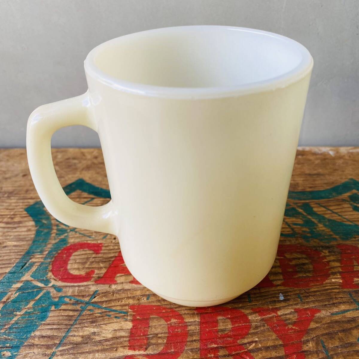 【1970s USA vintage】 FIRE KING mug ファイヤーキング マグカップ 