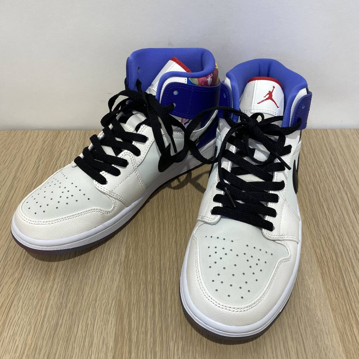 NIKE ナイキ Air Jordan 1 エアジョーダン 1 Mid SE ミッド SE Valentine's Day Flowers スニーカー NIKE ナイキ Air Jordan 1 エアジョーダン 1 Mid SE ミッド SE Valentine's Day Flowers スニーカー