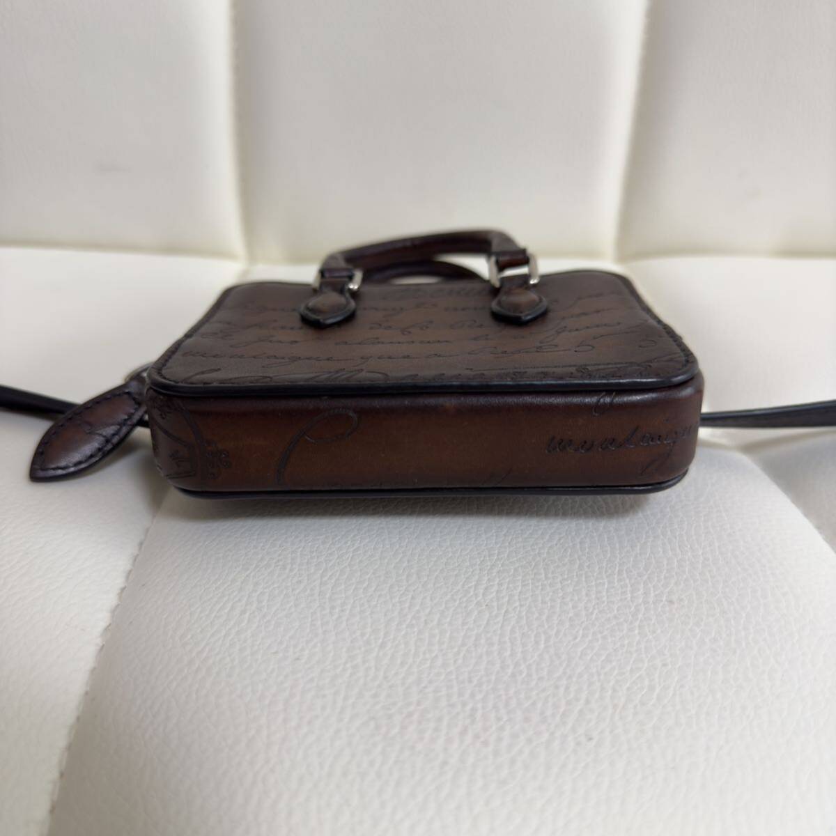 定価23 8万円 ベルルッティ アンジュール ナノ カリグラフィー 定価23 8万円 ベルルッティ アンジュール ナノ カリグラフィー