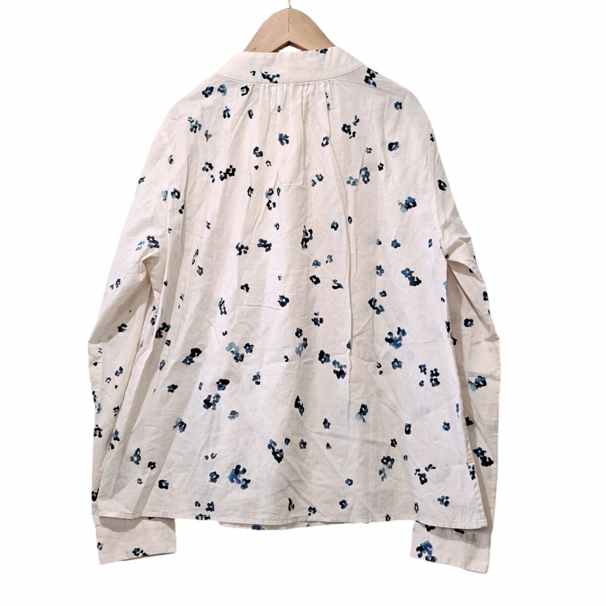 美品 パラスパレス Pal'las Palace インディゴ染 花柄 コットン 美品 パラスパレス Pal'las Palace インディゴ染 花柄 コットン