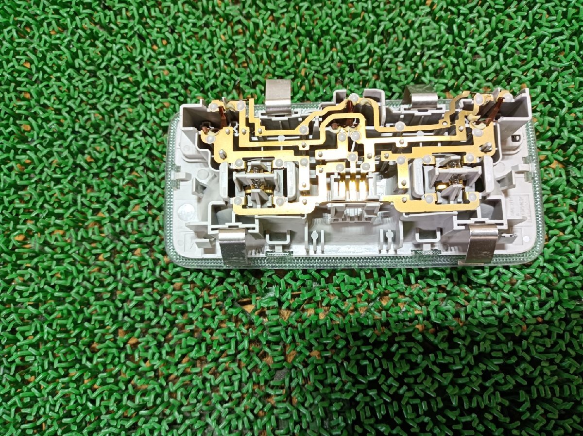 item_image_3