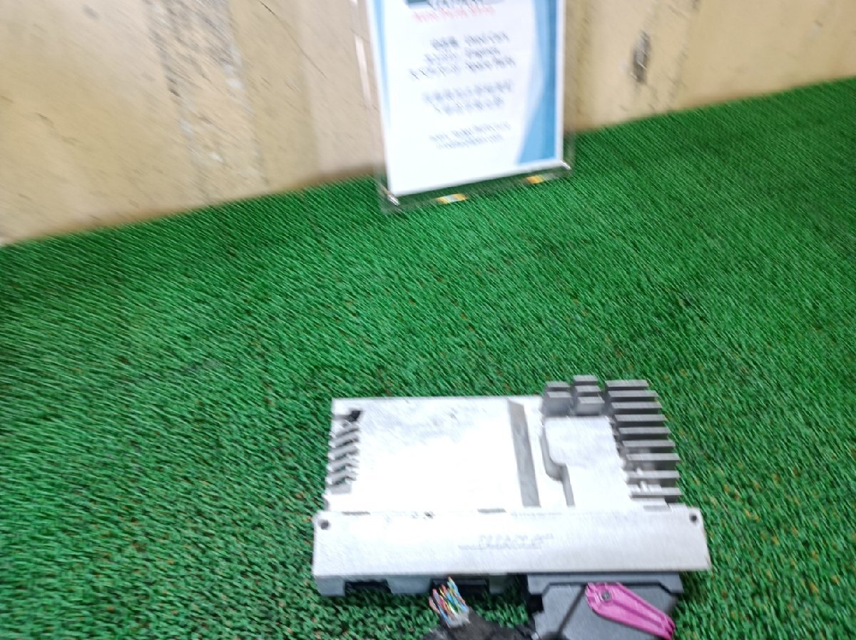 アウディ オーディオアンプ A6アバント ABA-4FBDXS, 2008 #hyj NSP182430