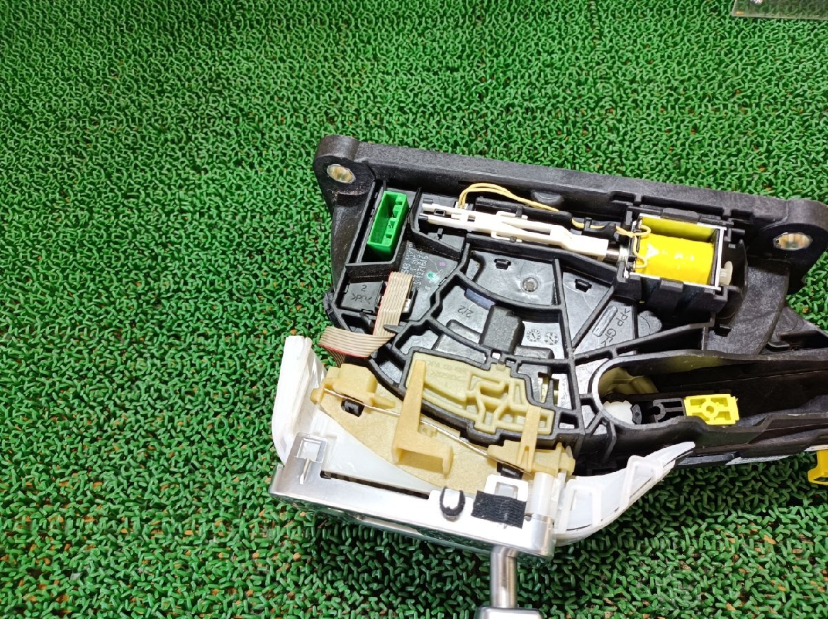 ボルボ シフトレバー S60 DBA-FB4164T, 2012 #hyj NSP182496