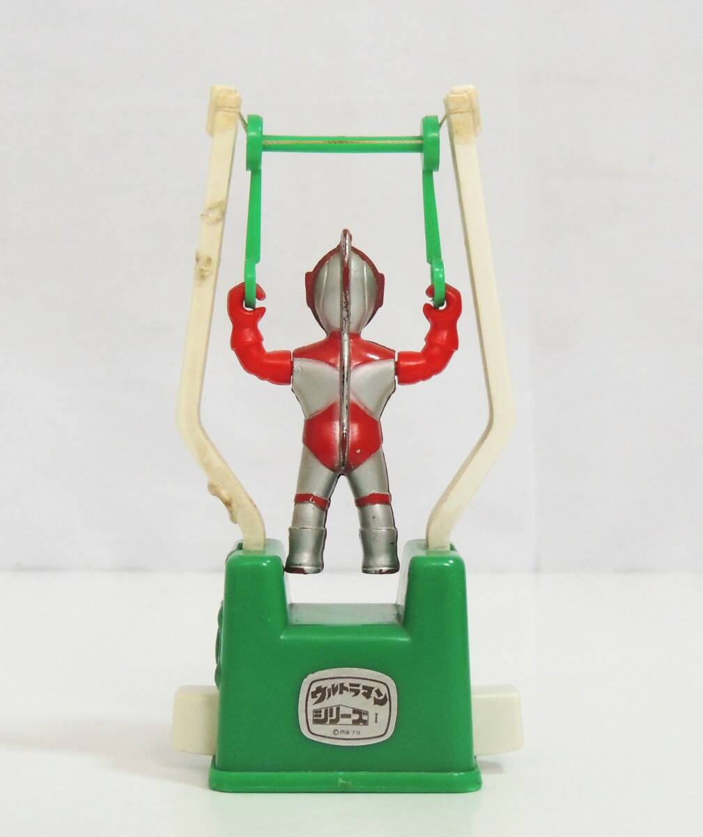 K&M KADO TRICK ウルトラマン 吊り輪 鉄棒 おもちゃ 玩具 日本製 K&M KADO TRICK ウルトラマン 吊り輪 鉄棒 おもちゃ 玩具 日本製
