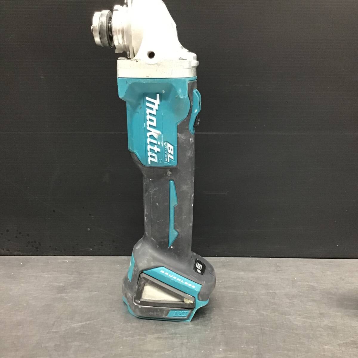 【中古品】☆マキタ(makita) 100mmコードレスディスクグラインダ GA404DZN (GA404DN)