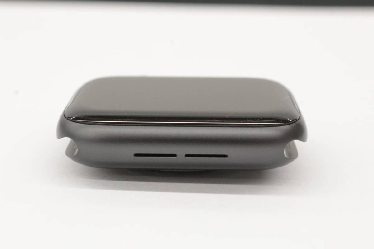 中古品】AppleWatch SE 44mm GPS MKQ63J/A . スマートウォッチ 中古品】AppleWatch SE 44mm GPS MKQ63J/A . スマートウォッチ