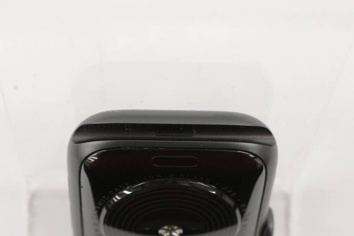 中古品】AppleWatch SE 44mm GPS MKQ63J/A . スマートウォッチ 中古品】AppleWatch SE 44mm GPS MKQ63J/A . スマートウォッチ