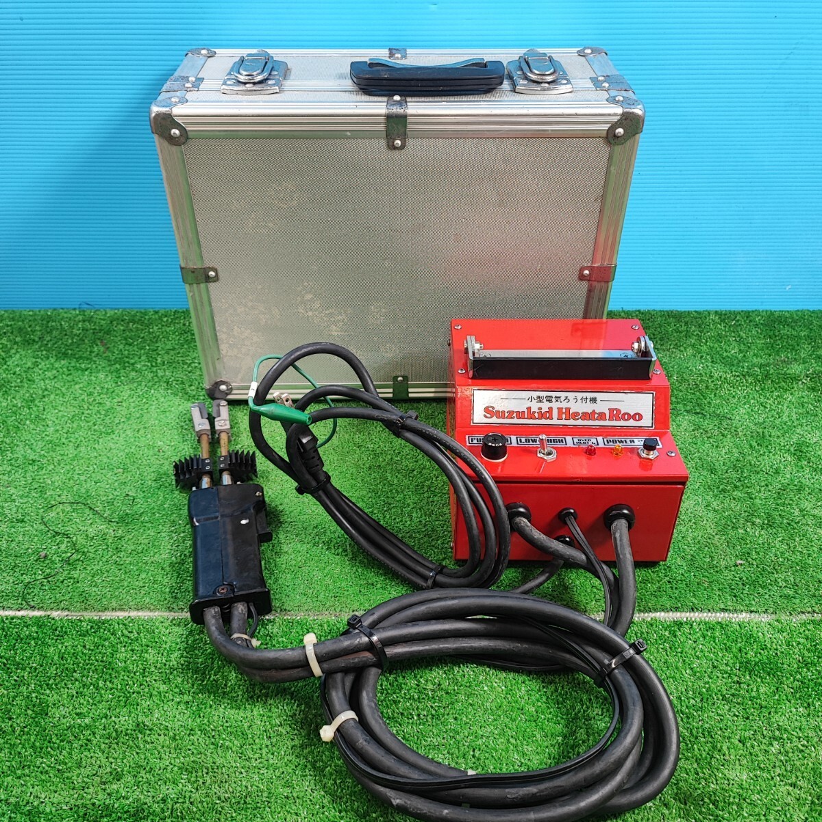 中古品】〇SUZUKID 小型電気ろう付機 SSS-200 中古品】〇SUZUKID 小型電気ろう付機 SSS-200