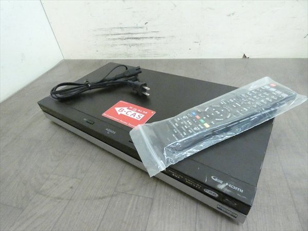 3TB☆17年☆シャープ/SHARP/AQUOS☆HDD/BDレコーダー☆BD-UT3200☆リモコン付☆3番組同時録画☆3D対応機 管SA5682