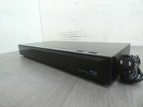 2TB☆17年☆パナソニック/DIGA☆HDD/BDレコーダー☆DMR-BRX2020☆全録/3番組同時録画/3D対応機 管CX23624