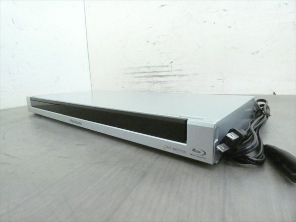 500GB☆13年☆パナソニック/DIGA☆HDD/BDレコーダー☆DMR-BWT550☆2番組同時録画☆3D対応機 管CX23685