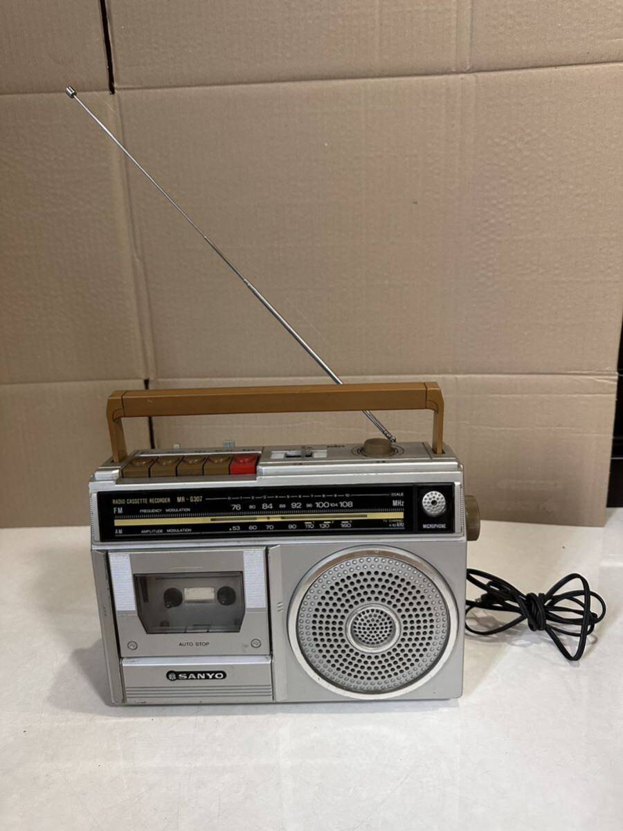 SANYO サンヨー ラジカセ MR-G307 FM/AM ラジオ カセット SANYO サンヨー ラジカセ MR-G307 FM/AM ラジオ カセット