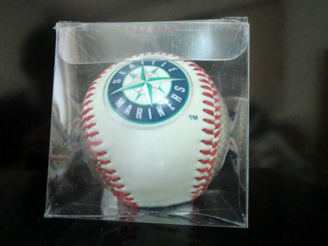 MLB シアトル マリナーズ イチロー 記念ボール 品(記念ボール MLB シアトル マリナーズ イチロー 記念ボール 品(記念ボール