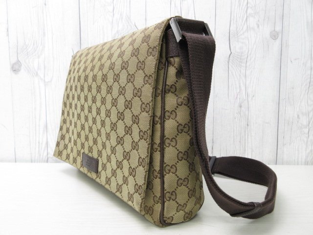 極美品 GUCCI グッチ GGキャンバス メッセンジャーバッグ ショルダーバッグ バッグ キャンバス×レザー 茶系 A4収納可 メンズ 76121