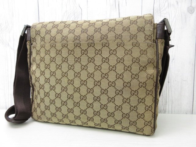 極美品 GUCCI グッチ GGキャンバス メッセンジャーバッグ ショルダーバッグ バッグ キャンバス×レザー 茶系 A4収納可 メンズ 76121