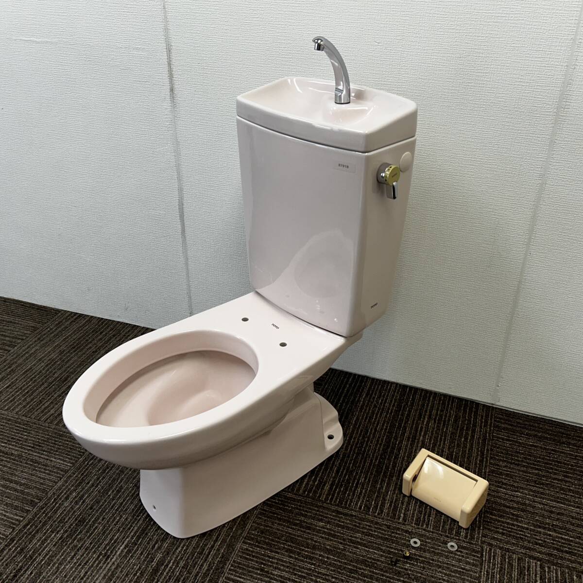 【美品】TOTO☆トイレ便器(床下排水)☆洋式便器「C780B」とタンク「S791B」のセット☆#SR2(パステルピンク)☆直接引き取り可