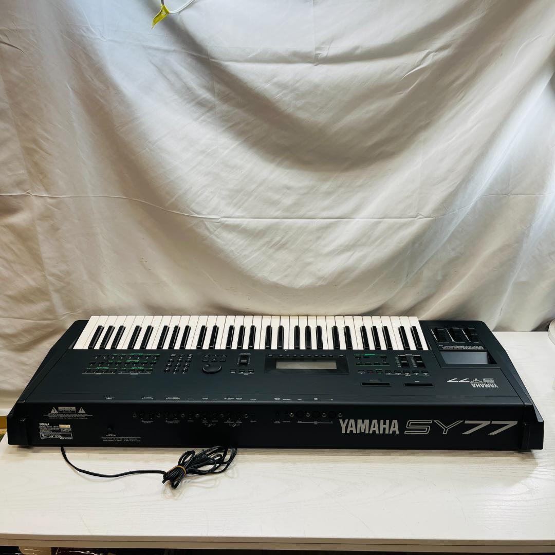 YAMAHA ヤマハ SY77 シンセサイザー 【ハードケース付き YAMAHA ヤマハ SY77 シンセサイザー 【ハードケース付き