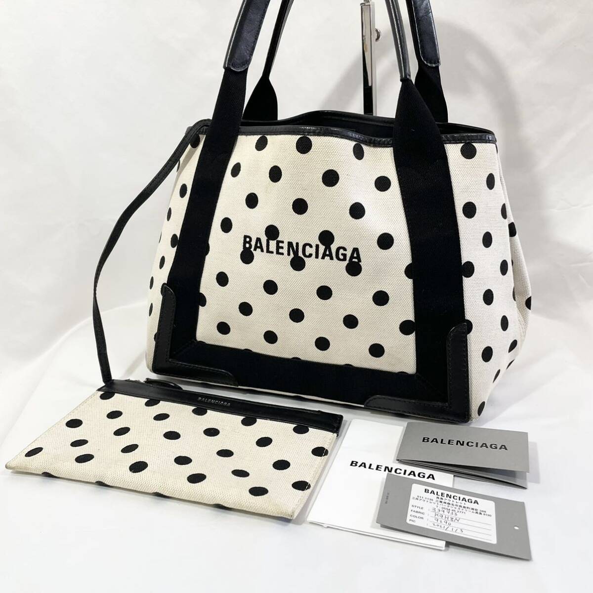 美品】 正規品 バレンシアガ ハンドバッグ トートバッグ カバス 美品】 正規品 バレンシアガ ハンドバッグ トートバッグ カバス