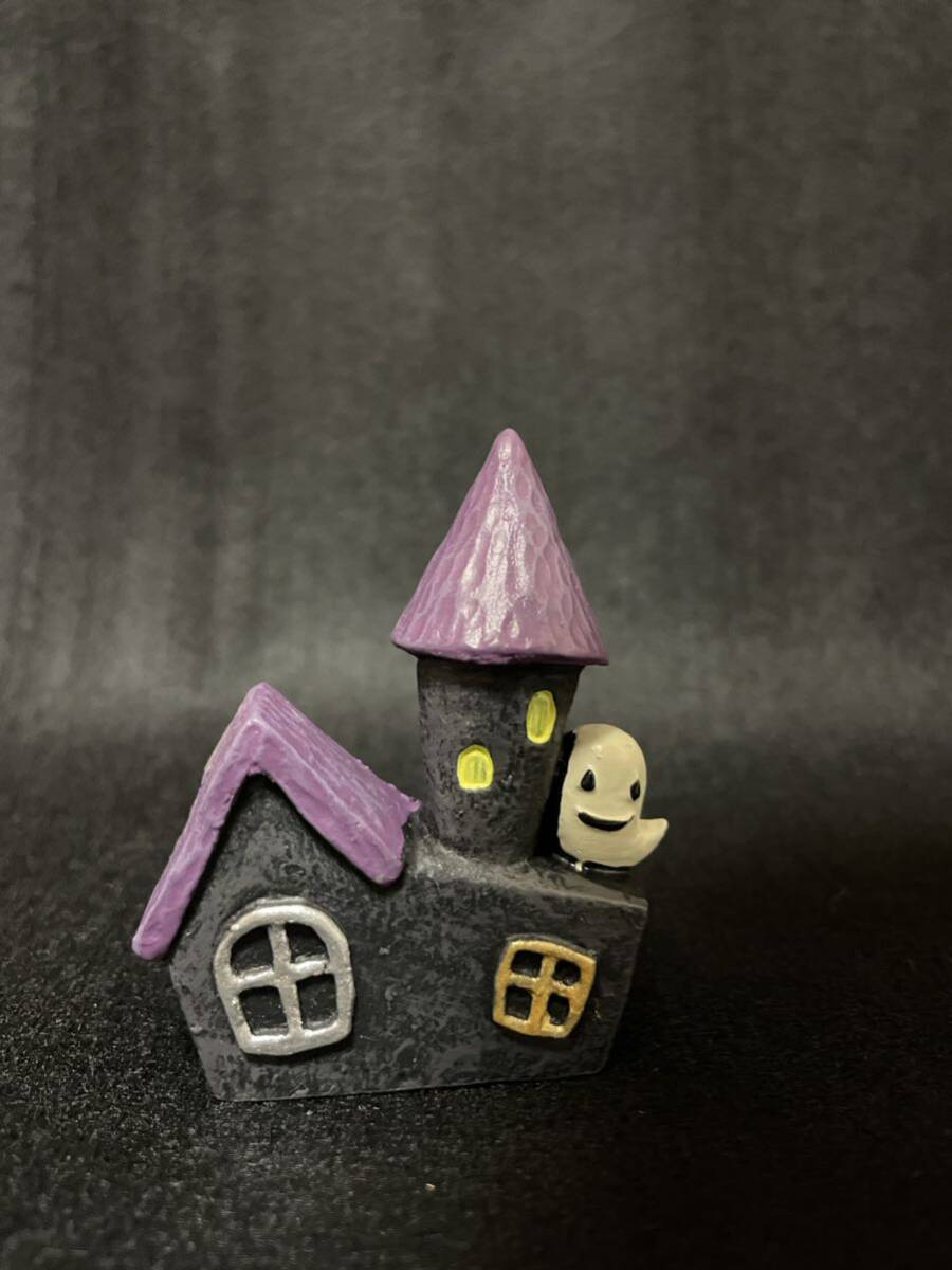  Halloween small ornament 