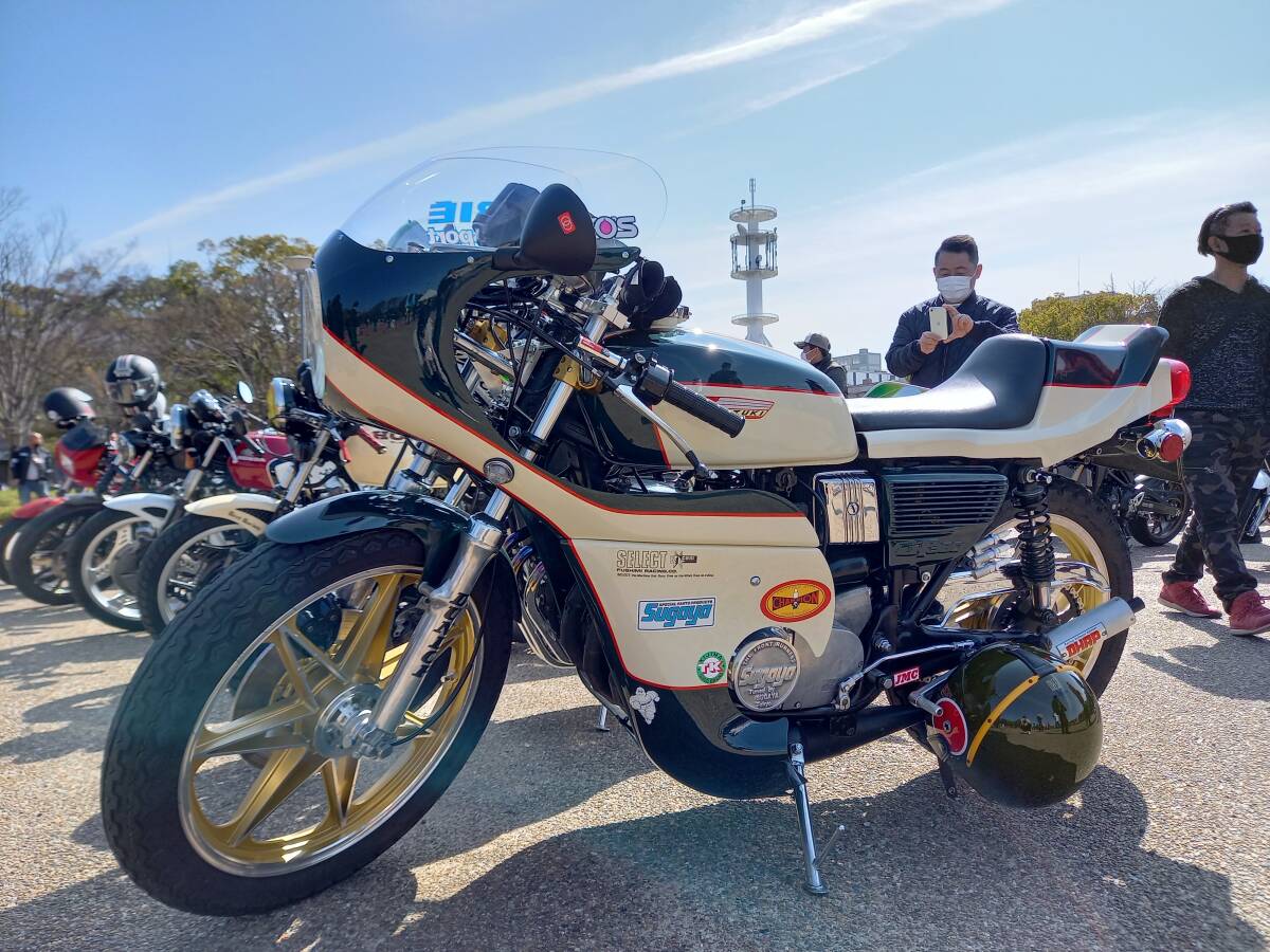 GT380 カフェ カウル 外装 シングルシート検)セレクト ダイシン GT380 カフェ カウル 外装 シングルシート検)セレクト ダイシン