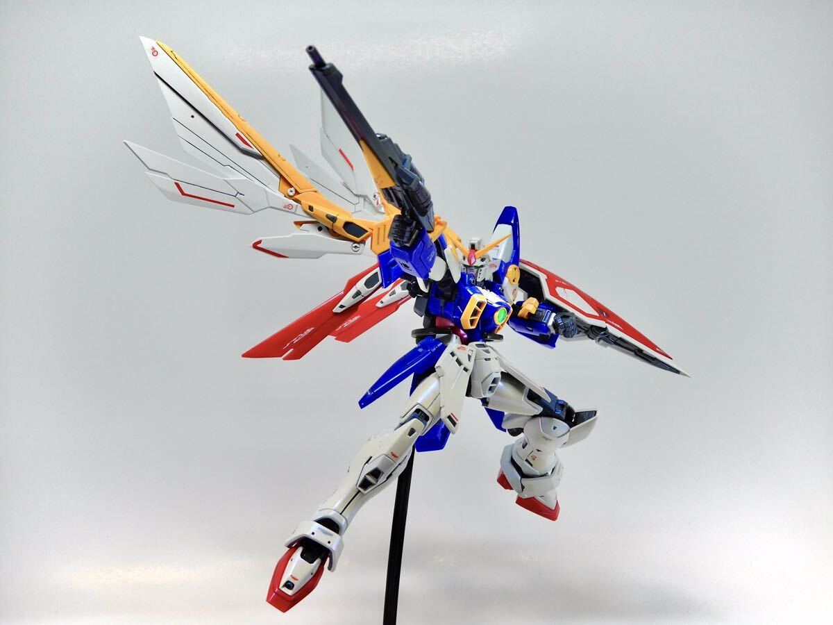 RGウイングガンダム 完成品 RG ウイングガンダム / ガンプラ 完成品(完成品)|売買された