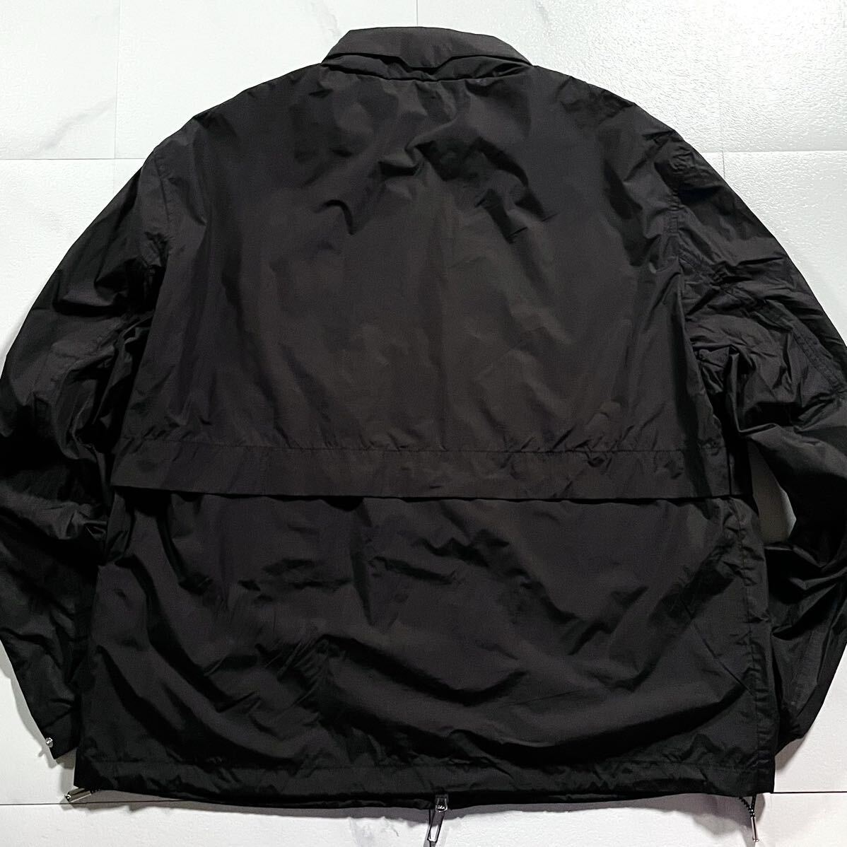 極美品【エンポリオアルマーニ】フード付きパーカージャケット52