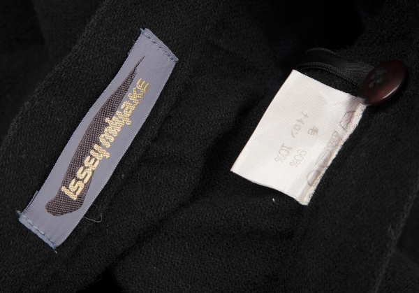 イッセイミヤケISSEY MIYAKE ウールぼかしライン斜行変形ラップスカート 黒青9 【レディース】
