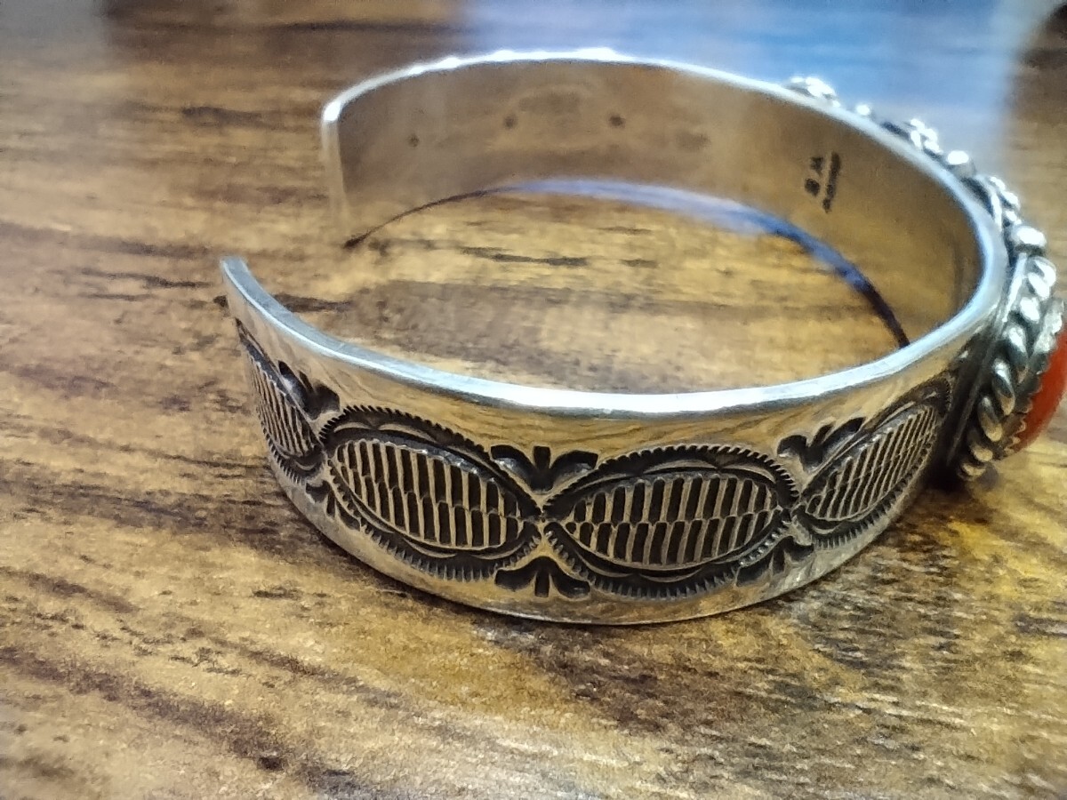 希少!native hands バングル 美品】ウィルバートベナリー バングル コーラル 赤珊瑚 シルバー