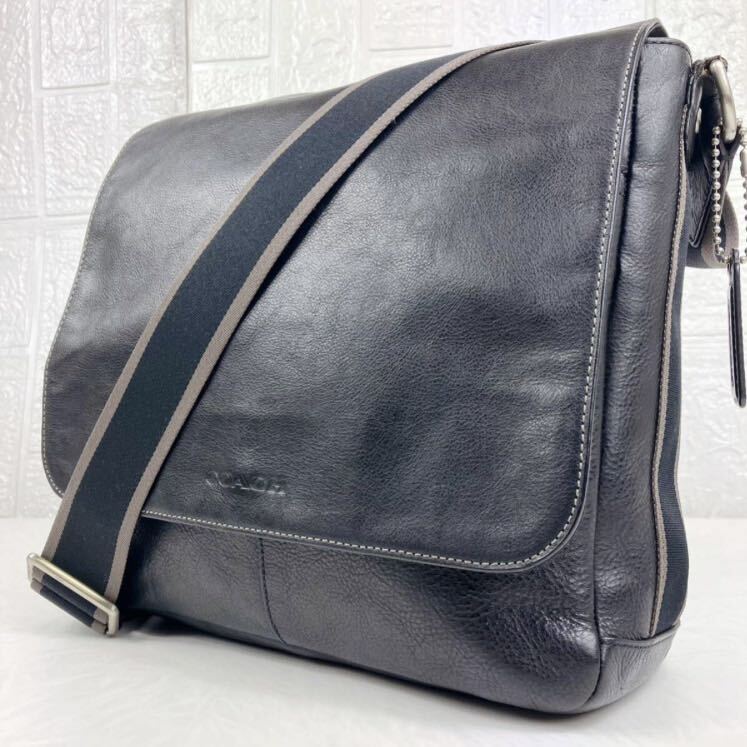 美品　COACH コーチ 70555 牛革 レザー メッセンジャー ショルダーバッグ ヘリテージウェブ ブラック　斜め掛け メンズ ビジネス　A4収納可