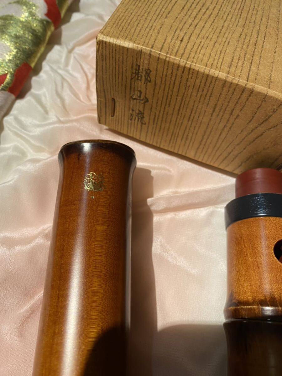 中古☆美品☆ 尺八 銘木尺八 胡蝶 都山流 二本継/和楽器 木 中古☆美品☆ 尺八 銘木尺八 胡蝶 都山流 二本継/和楽器 木