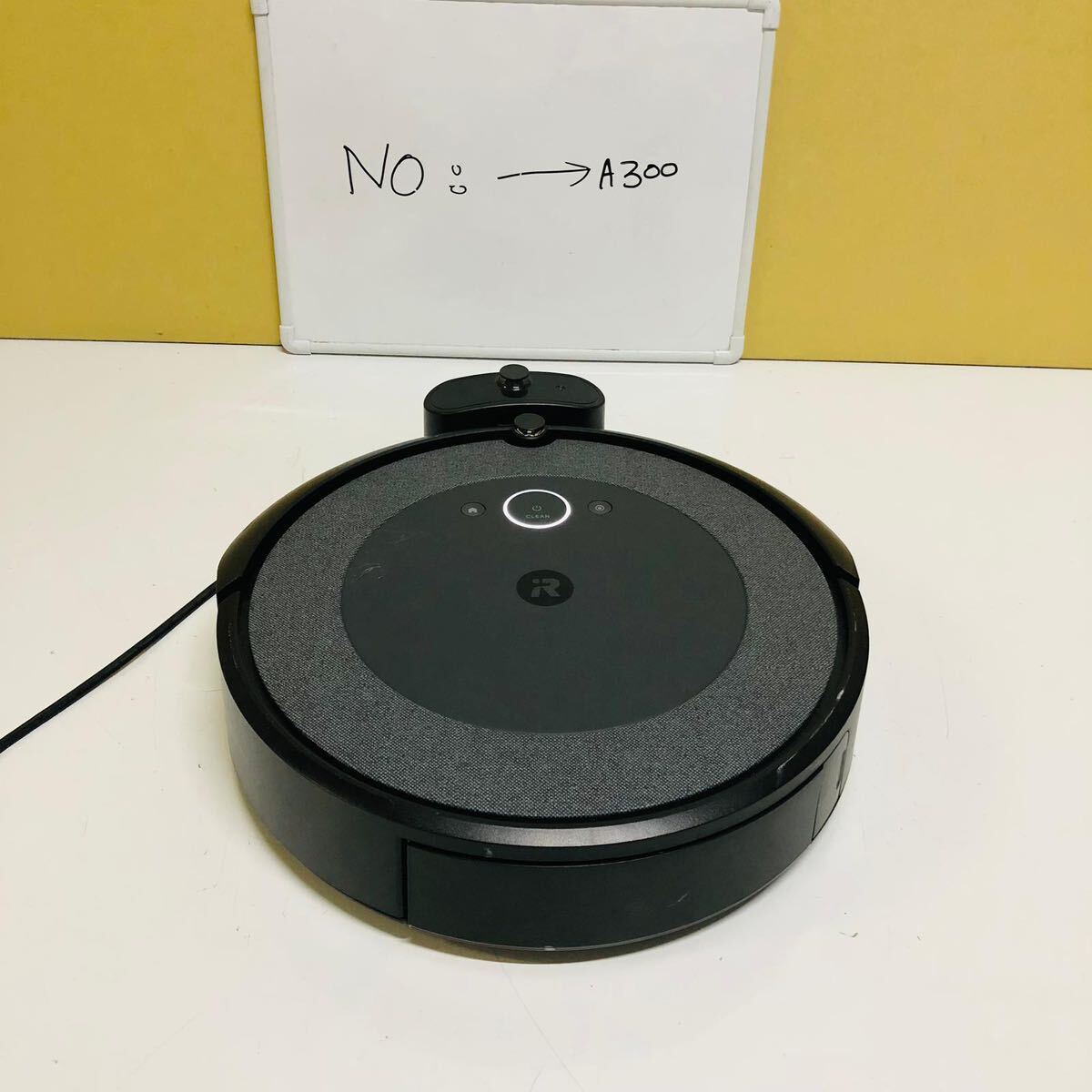 iRobot Roomba i2 RVD-Y1 アイロボット ルンバ ロボット掃除機動作品