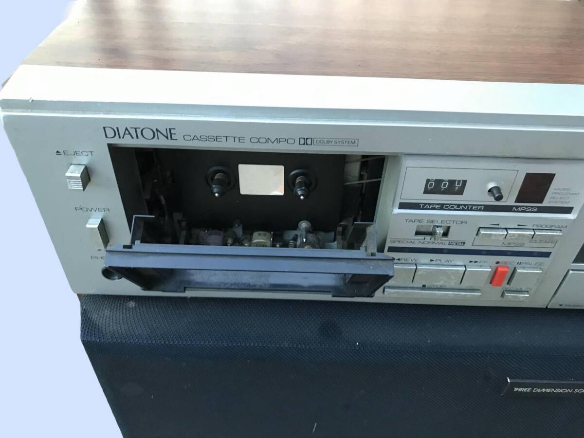 M4043 DIATONE ダイヤトーン Y-700 カセットコンポ 大型 三菱 M4043 DIATONE ダイヤトーン Y-700 カセットコンポ 大型 三菱
