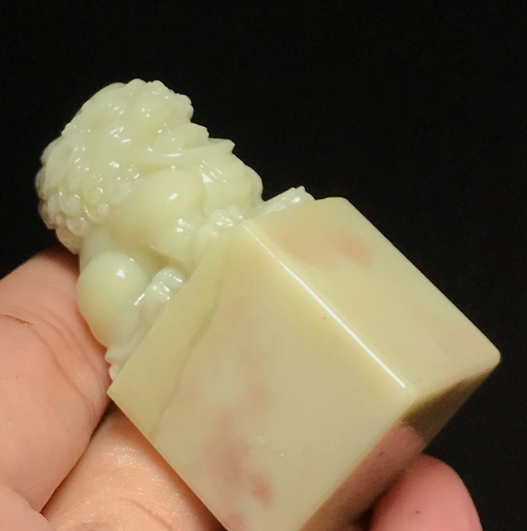 篆刻 印材 青田石 美材1337 サイズ2.6-2.6-5.2CM
