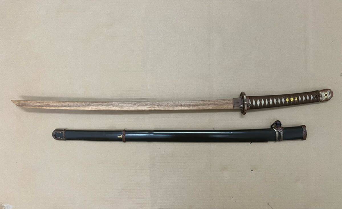 金属鞘 模造刀 日本刀 軍刀 拵え 軍隊 当時 陸軍 日本軍 武具 刀 金属鞘 模造刀 日本刀 軍刀 拵え 軍隊 当時 陸軍 日本軍 武具 刀