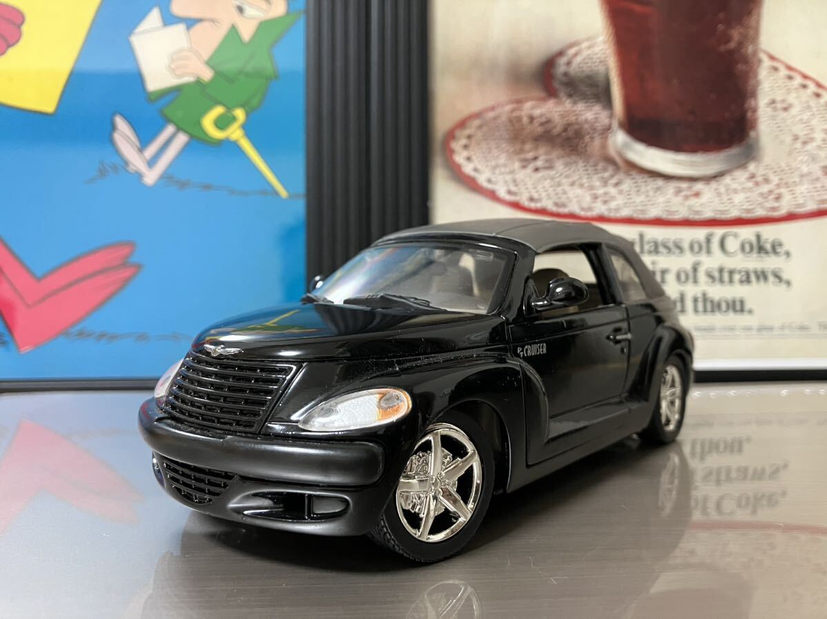 美品■クライスラー■PTクルーザーカブリオ■Motormax■Timeless Legends■ブラック■1/24 ミニカー■Chrysler■PT Cruiser ■Convertible