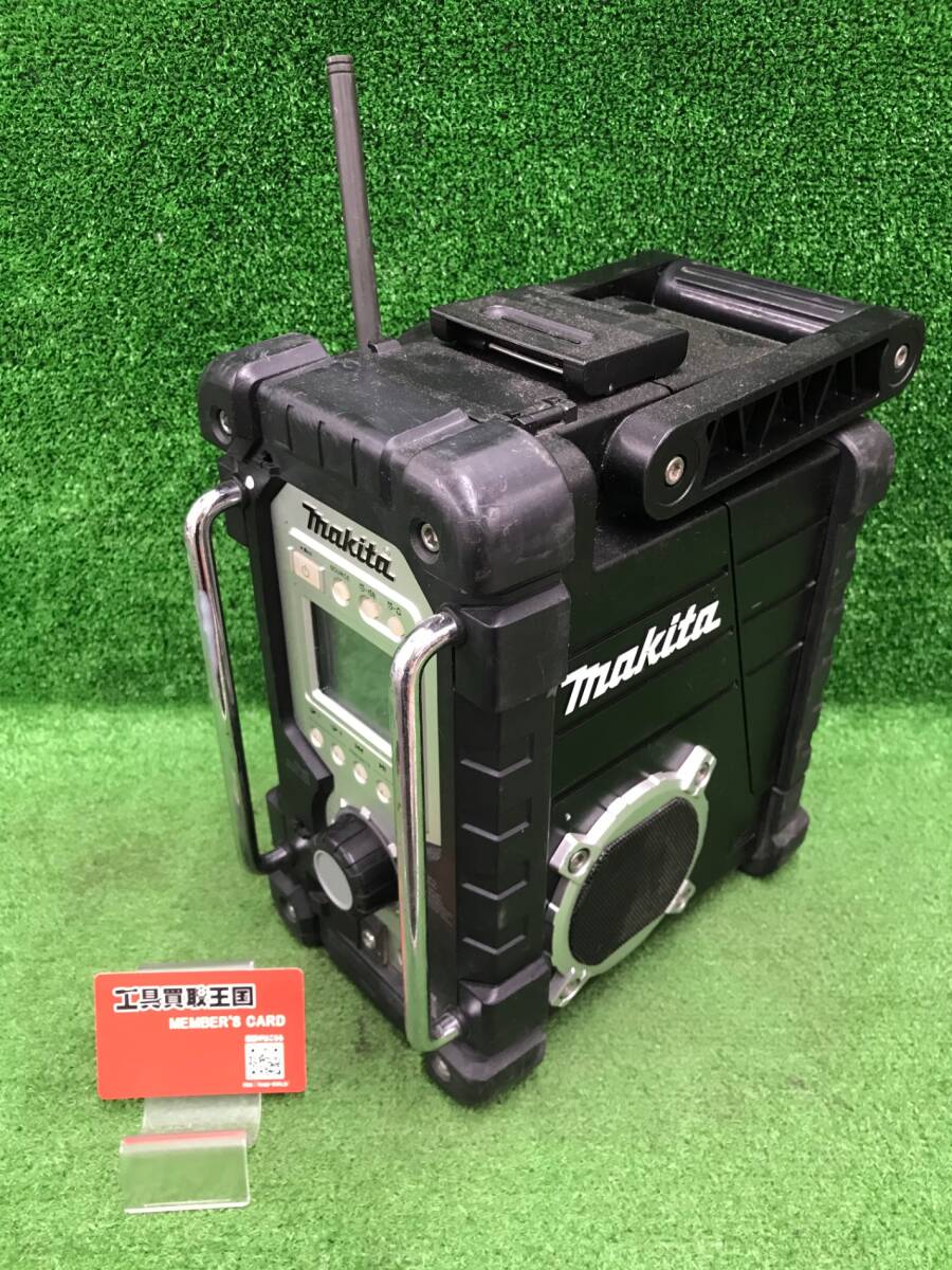 【中古品】★makita(マキタ) 18v充電式ラジオ 黒(本体のみ) MR103B　ITSBS4QMU01I