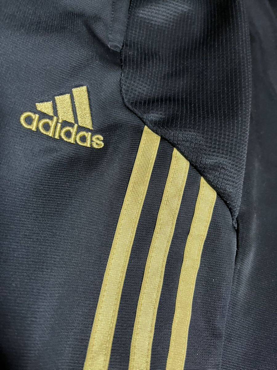  прекрасный товар adidas чёрный ( глянец есть ) Logo Gold ( вышивка ) линия Gold 3шт.@ стрейч верх и низ в комплекте размер M