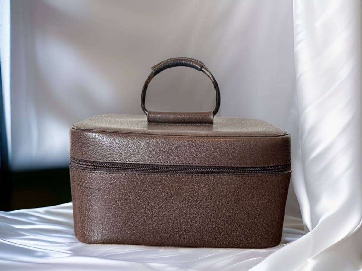 GUCCI バニティバッグ レザー ブラウン グッチ|Yahoo!フリマ GUCCI バニティバッグ レザー ブラウン グッチ|Yahoo!フリマ