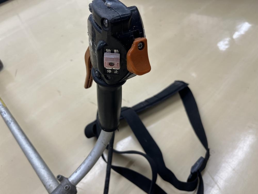 022○おすすめ商品・店頭引取限定商品○共立 刈払機 SRE2720UT 022○おすすめ商品・店頭引取限定商品○共立 刈払機 SRE2720UT