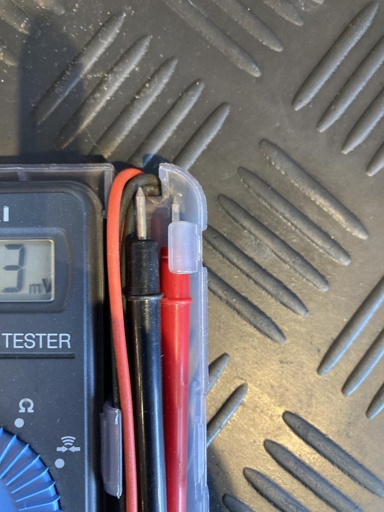 021 ジャンク品 HIOKI ハイテスター 3244 精度不明 通電のみ確認