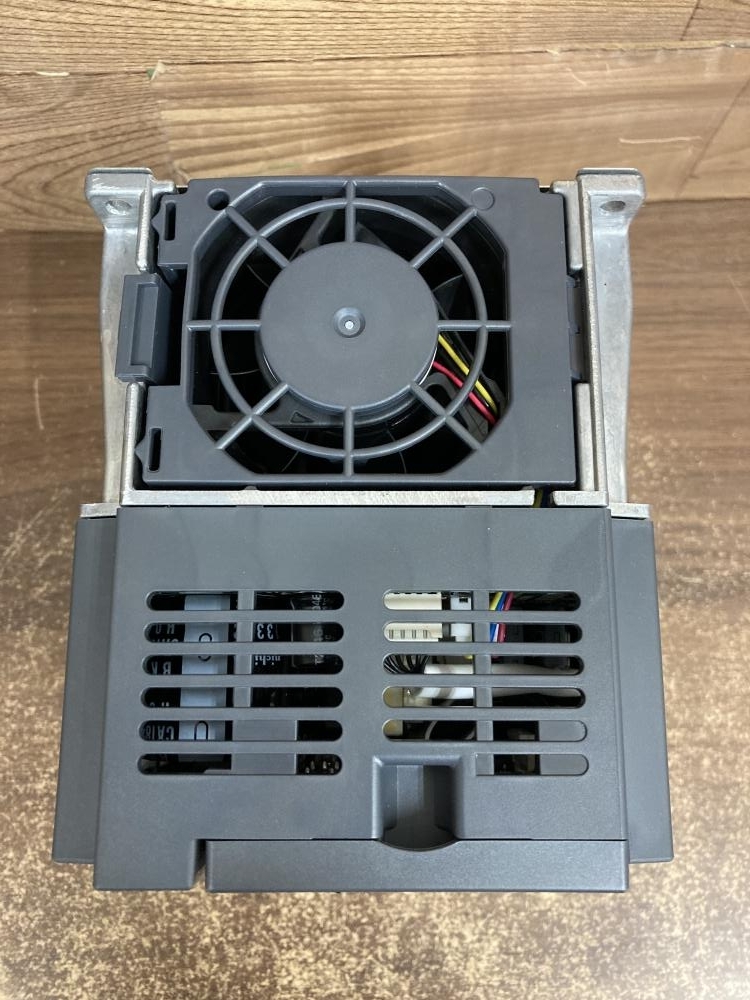 002○未使用品○三菱 インバーター FR-D720-1.5K 汎用 3Φ200V 002○未使用品○三菱 インバーター FR-D720-1.5K 汎用 3Φ200V