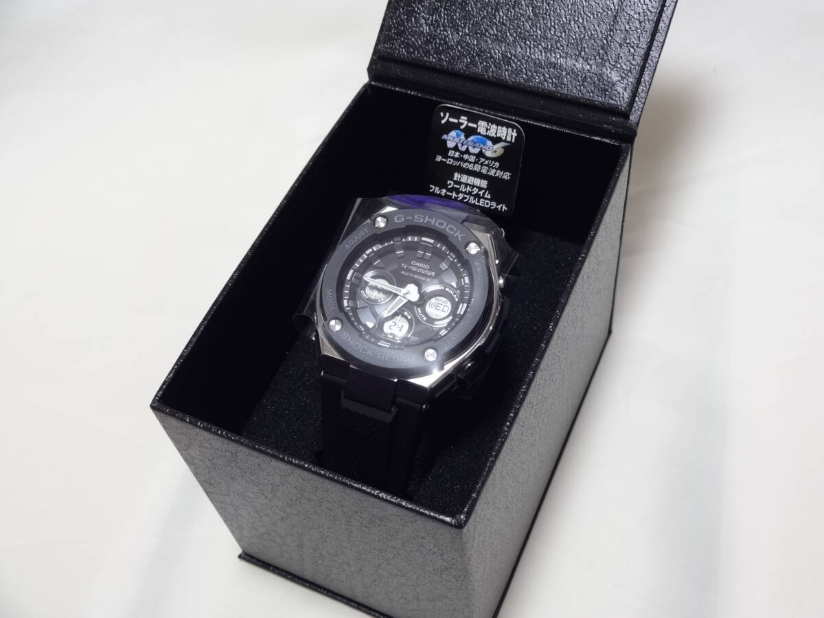 新品・未使用】カシオ Gショック GST-W300-1AJF Gスチール G 新品・未使用】カシオ Gショック GST-W300-1AJF Gスチール G