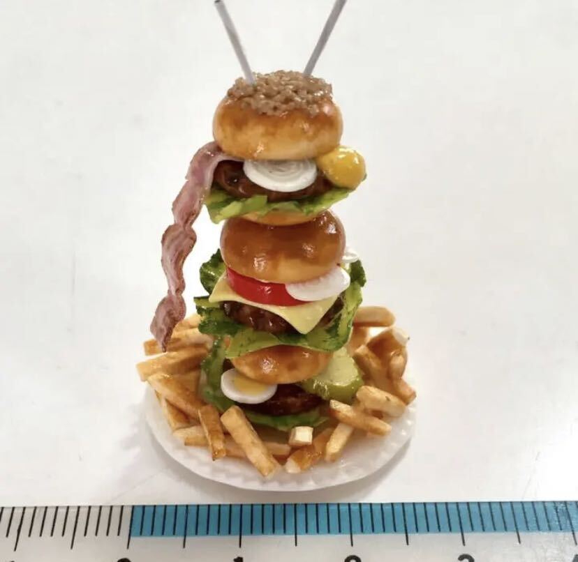 ミニチュア　タワーハンバーガー １個　ハンドメイド