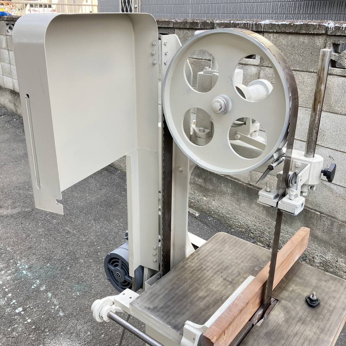 バンドソー 帯鋸盤 愛知電機 S3形 三相AC200V 1.5kW 木工機械 バンドソー 帯鋸盤 愛知電機 S3形 三相AC200V 1.5kW 木工機械