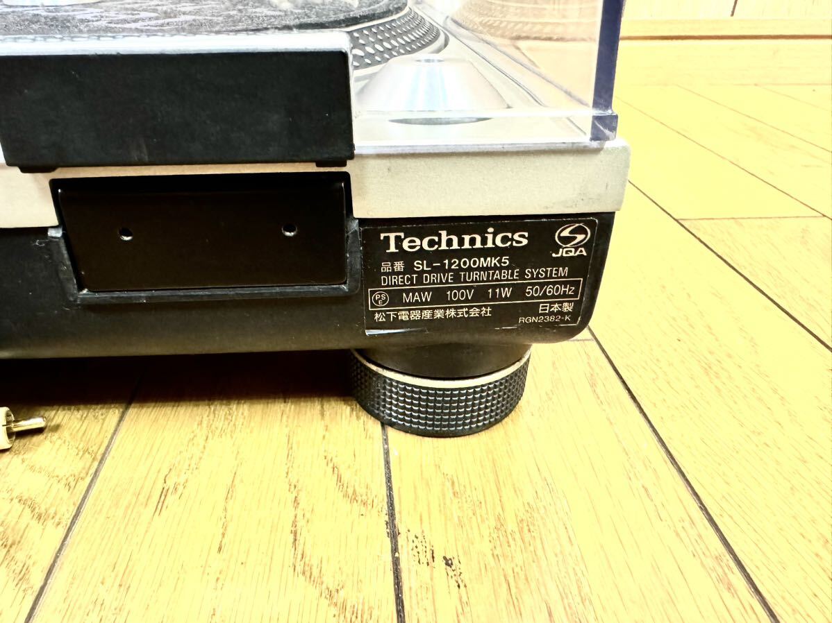 Technics テクニクス SL-1200MK5 ターンテーブル 通電確認済み Technics テクニクス SL-1200MK5 ターンテーブル 通電確認済み