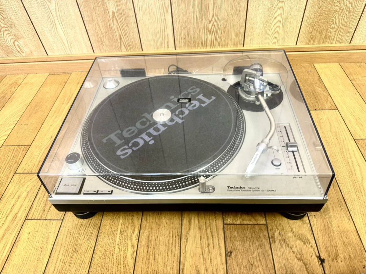 Technics テクニクス SL-1200MK5 ターンテーブル 通電確認済み Technics テクニクス SL-1200MK5 ターンテーブル 通電確認済み