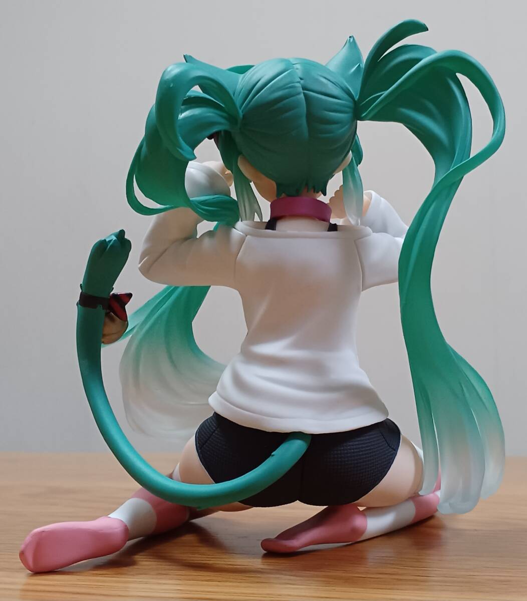 Amazon.co.jp: 初音'ミク Desktop Cute フィギュア ～猫耳T